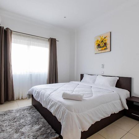 Accra Fine Suites - Holi Flats Airport Residential Acra Exterior foto